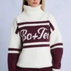 Jersey oversize de cuello alto de punto en color burdeos