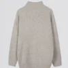 Jersey oversize de punto suave en color beige