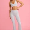 Leggings acampanados con cintura en V y bolsillos Soft Active en gris