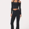 Leggings acampanados Soft Active con cintura en V en negro