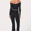 Leggings acampanados Soft Active con cintura en V en negro