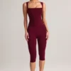 Leggings capri de talle medio Suri Modal en color vino