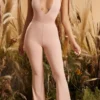 Leggings con abertura en el bajo Figure You Out Petite en color rosa palo