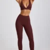 Leggings de cintura alta con canalé de modal Linnea Petite en color espresso