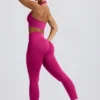 Leggings de cintura alta Define Luxe en color Berry