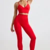 Leggings de cintura alta Define Luxe en rojo