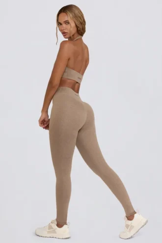 Leggings de cintura media con fruncidos en jersey cepillado en color moca jaspeado
