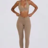 Leggings de cintura media con fruncidos en jersey cepillado en color moca jaspeado