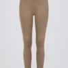 Leggings de cintura media con fruncidos en jersey cepillado en color moca jaspeado