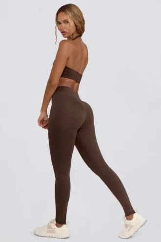 Leggings de jersey cepillado con fruncidos y cintura media en color nueces jaspeado