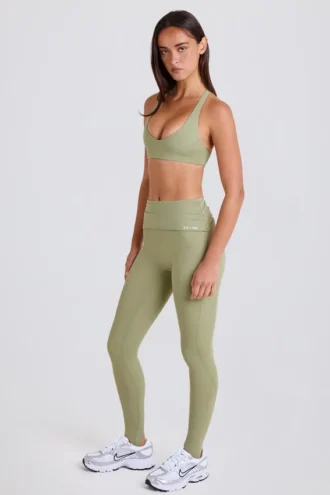 Leggings de talón con cintura plegable de talle medio en color Matcha