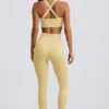 Leggings sin costuras de cintura alta Super Sculpt en amarillo mantequilla