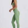 Leggings Soft Active con detalle retorcido en la parte delantera en verde