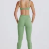 Leggings Soft Active con detalle retorcido en la parte delantera en verde