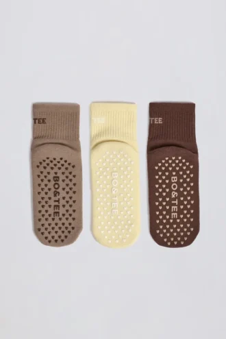 Lote de calcetines de pilates en color moca multicolor