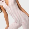 Mono capri de jersey acanalado con rayas rosas