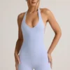 Mono corto sin espalda con canalé de modal Shelly en azul claro
