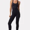 Mono Define Luxe con espalda abierta en negro