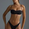 Oh Polly Ropa de baño: Braguitas de bikini cheeky de corte alto en V con adornos, edición HOTFIX, en negro