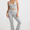 Pantalones acampanados con vuelta de punto grueso en gris jaspeado