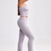 Pantalones acampanados con vuelta de punto grueso en lavanda apagada