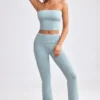 Pantalones acampanados con vuelta de punto grueso en verde azulado apagado
