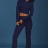 Pantalones acampanados con vuelta y punto trenzado en azul marino