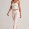 Pantalones acampanados de talle medio con vuelta de Bebe en modal y estampado de rayas