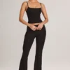 Pantalones acampanados de talle medio Patsy Modal en negro