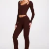 Pantalones acampanados de talle medio Philippa en color chocolate