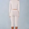 Pantalones capri de punto Selene de talle medio en color marfil