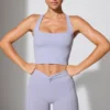 Pantalones Cortos con cintura retorcida y bolsillos en color pervinca