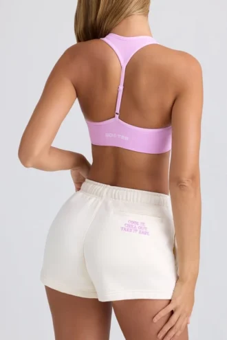 Pantalones Cortos de chándal de talle medio en color cáscara de huevo