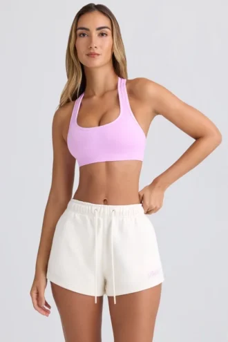 Pantalones Cortos de chándal de talle medio en color cáscara de huevo