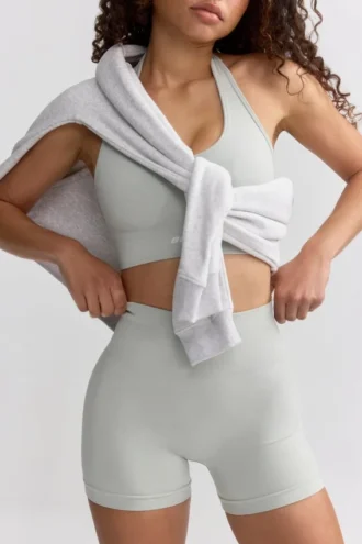 Pantalones Cortos de cintura alta Define Luxe en gris
