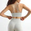 Pantalones Cortos de cintura alta Define Luxe en gris
