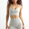Pantalones Cortos de cintura alta Define Luxe en gris