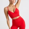 Pantalones Cortos de cintura alta Define Luxe en rojo