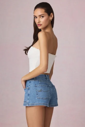 Pantalones Cortos de talle alto y corte acampanado Beata en lavado azul medio
