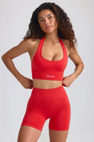 Pantalones Cortos Define Luxe en rojo amapola