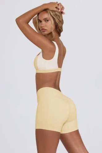 Pantalones Cortos fruncidos en jaspe limón