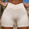 Pantalones Cortos mini de cintura alta FlexiRib en color marfil