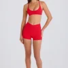 Pantalones Cortos Soft Active con cintura en V y bolsillos en rojo fresa