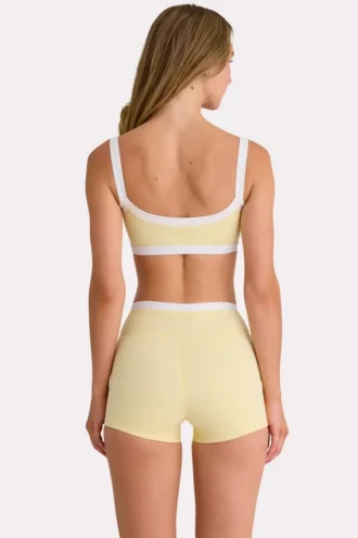 Pantalones Cortos Soft Active en color limón