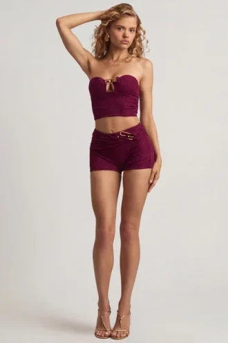 Pantalones Cortos Teagan de talle medio en morado baya