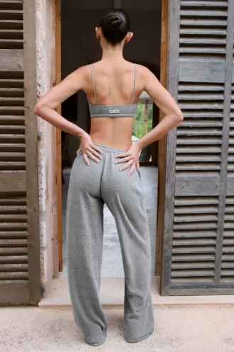 Pantalones de chándal de algodón texturizado con botones, de talle bajo y pierna ancha en gris oscuro