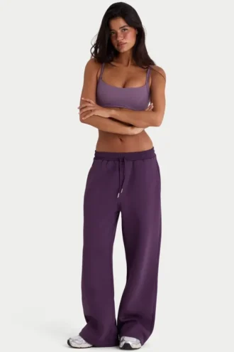 Pantalones de chándal de pierna ancha en jersey cepillado color ciruela