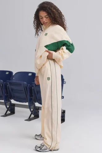Pantalones de chándal de pierna ancha repelentes al agua en color mármol