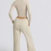Pantalones de chándal de talle bajo y pierna ancha en color hueso