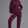 Pantalones de chándal holgados de jersey de algodón suave en color uva